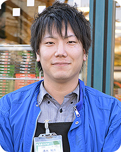 青果担当 清水 裕太